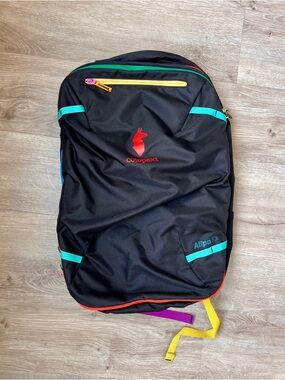 Cotopaxi Allpa 35L Travel Backpack Pack Del Dia Dark Multicolor One Bag Carry-on